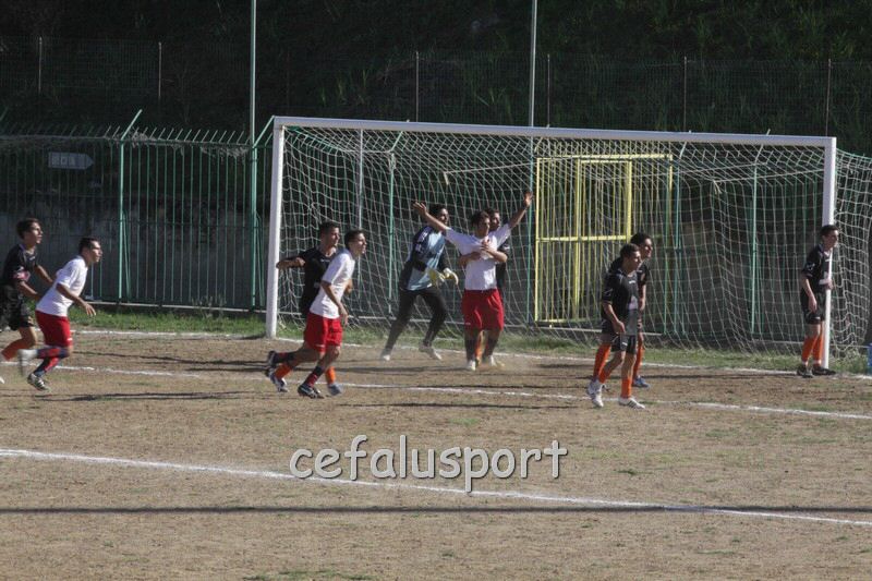 121006 sport 102_tn.jpg